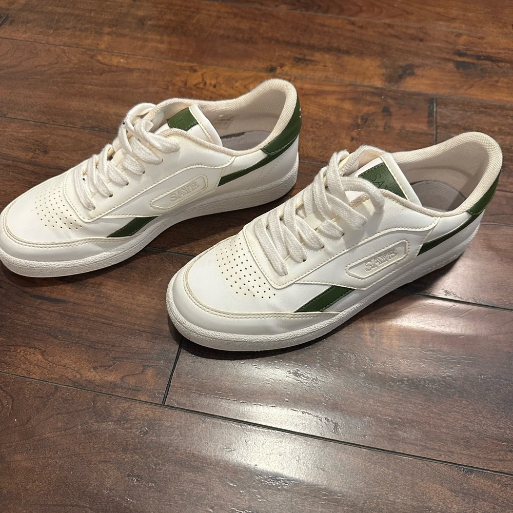 Saye White and Green Sneakers